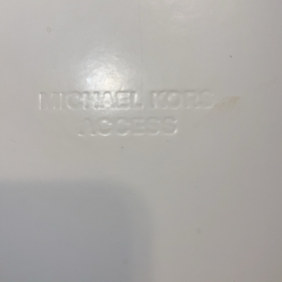 Michael Kors access watch pink - Picture 2 of 3